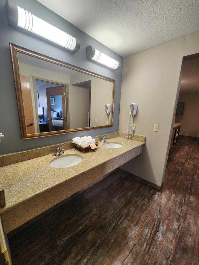 Put-In-Bay Resort & Conference Center Екстериор снимка